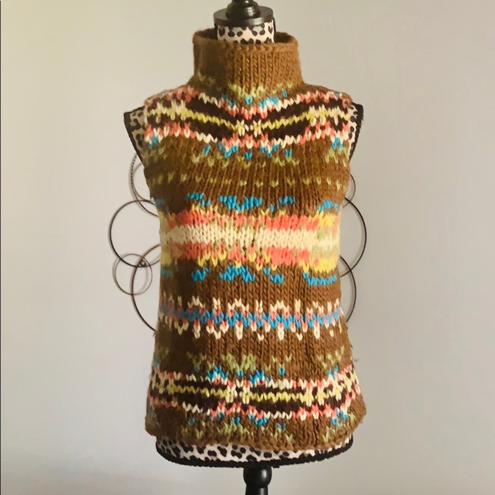 DKNY multicolor mock neck wool sleeveless sweater‎
